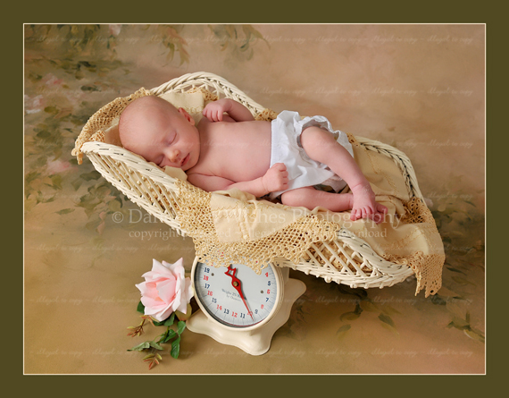 Beautiful Newborn Portraits - Warrenton Virginia
