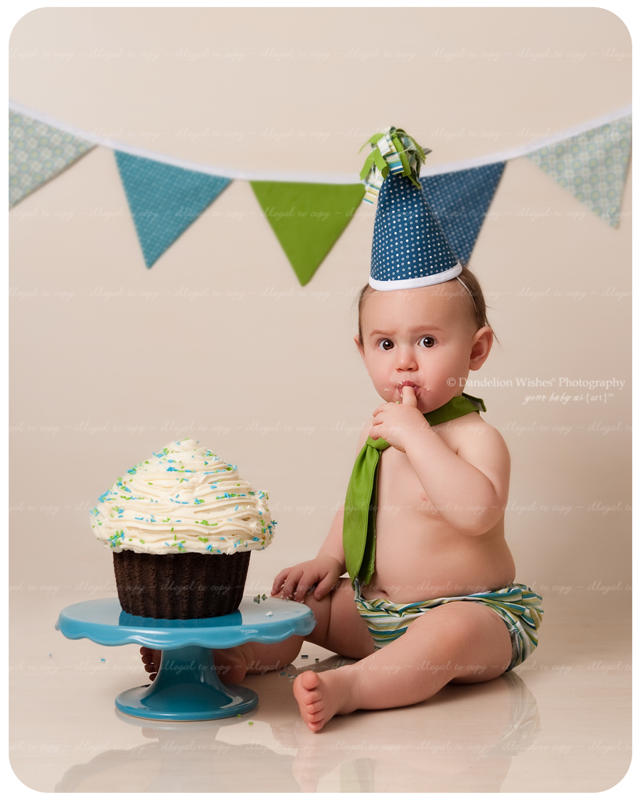 Creative 1st Birthday Cake Smash Photography Studio Sessions near Quantico, VA 22134. Creative 1st Birthday Cake Smash Photography Studio Sessions near Quantico, VA 22134.