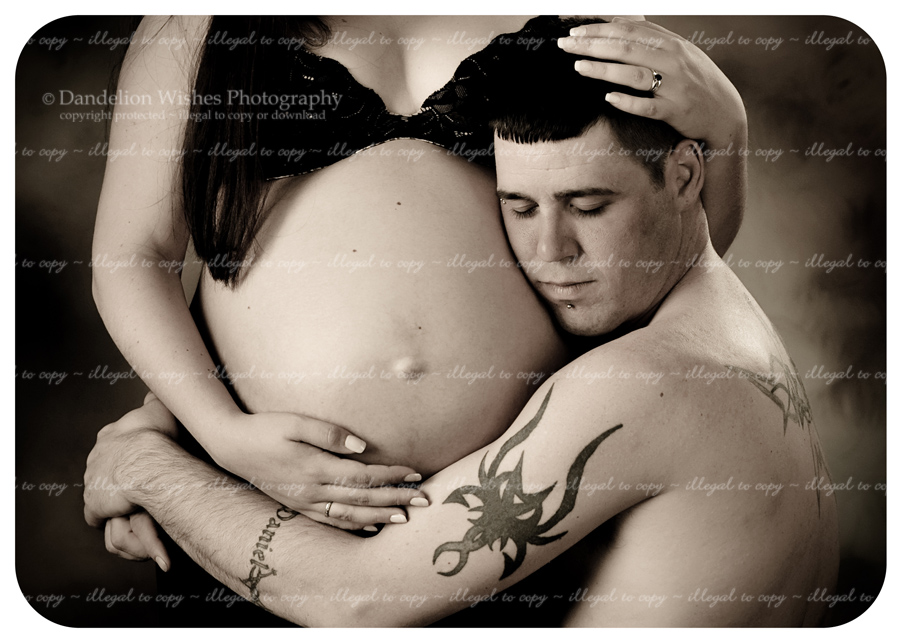 artistic maternity photographer near suburban maryland