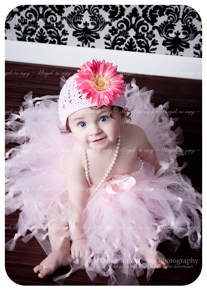 Best baby picture studios ~ near Fairfax Virginia ~ Imagine... your baby as art™