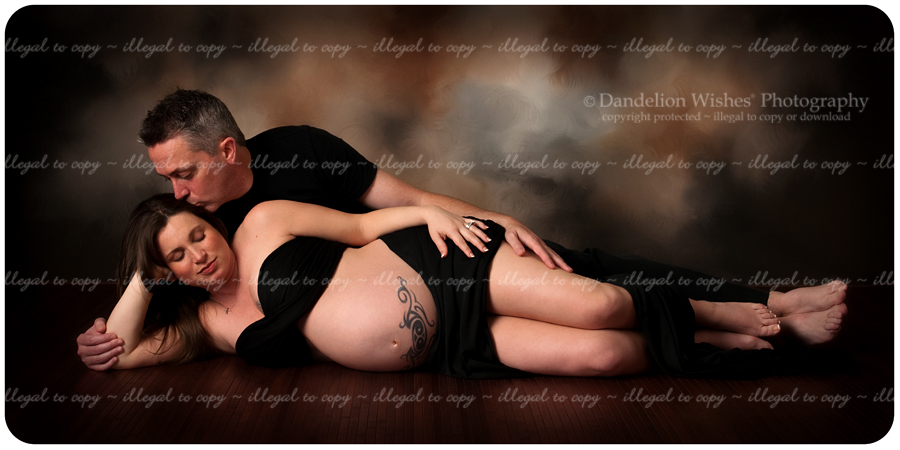 elegant pregnancy portrait art in the northern virginia area and near fairfax county va